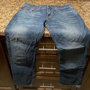 Levi’s jeans for men 29x30 relaxed fit.